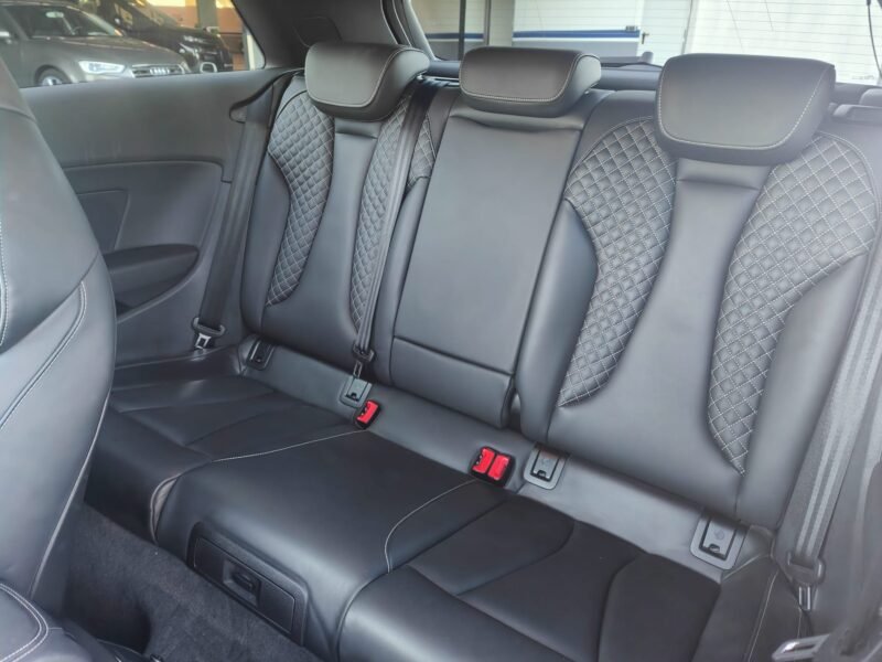 AUDI A3 S-LINE QUATTRO 2.0 TDi