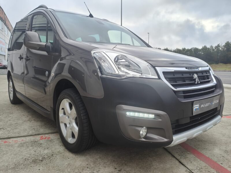 PEUGEOT PARTNER TEPEE 1.6 HDI OUTDOOR