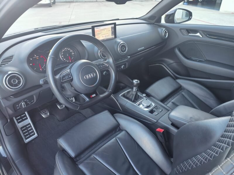 AUDI A3 S-LINE QUATTRO 2.0 TDi