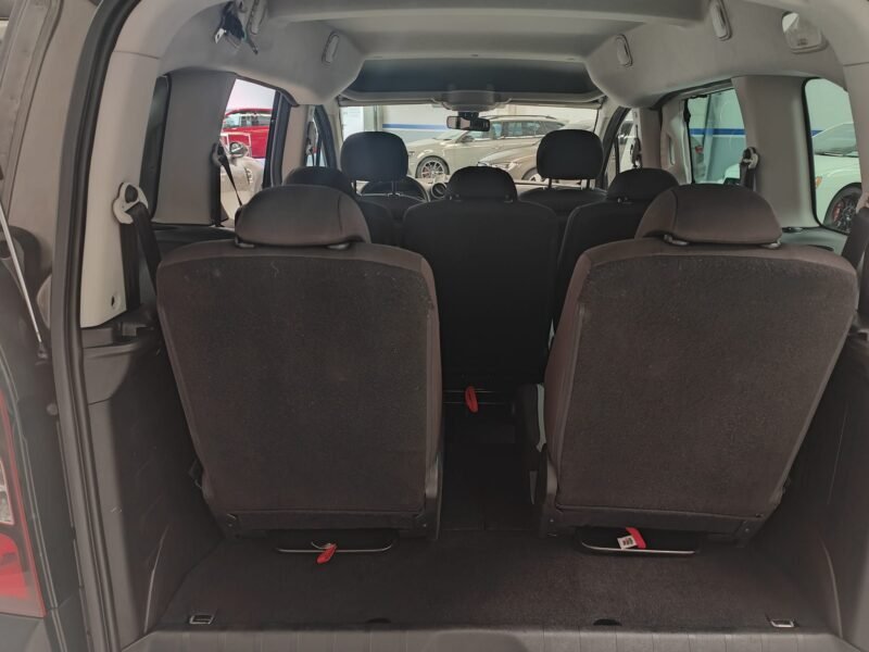 PEUGEOT PARTNER TEPEE 1.6 HDI OUTDOOR