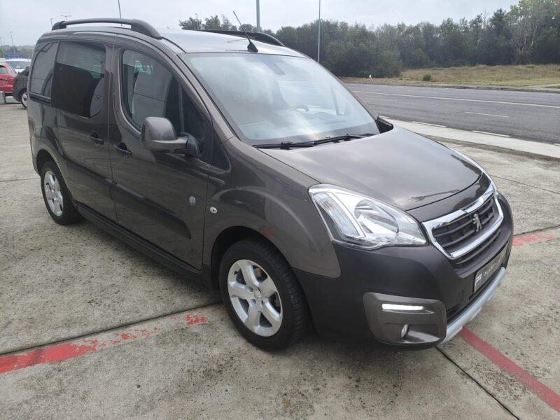 PEUGEOT PARTNER TEPEE 1.6 HDI OUTDOOR