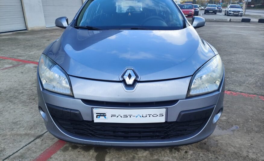 RENAULT Megane DYNAMIQUE dCi 110 ECO2 E5