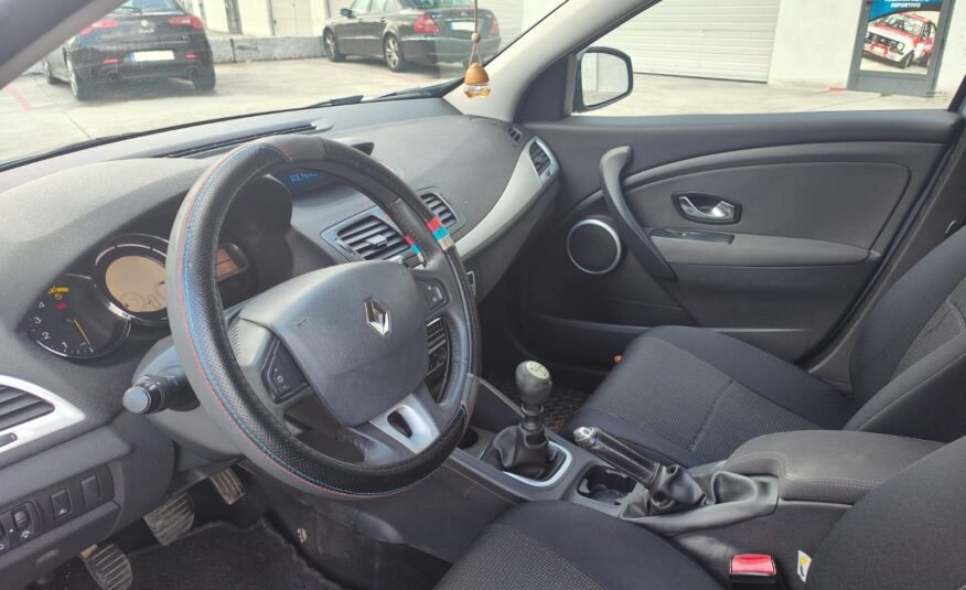 RENAULT Megane DYNAMIQUE dCi 110 ECO2 E5
