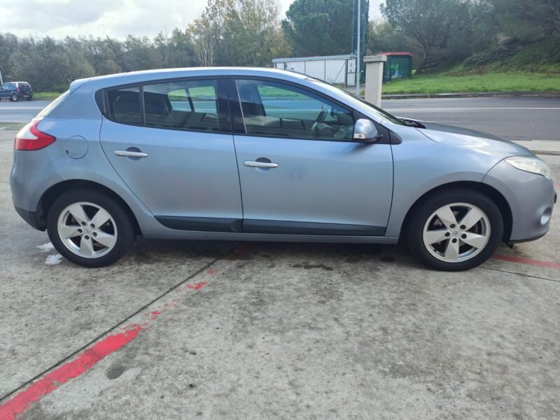 RENAULT Megane DYNAMIQUE dCi 110 ECO2 E5