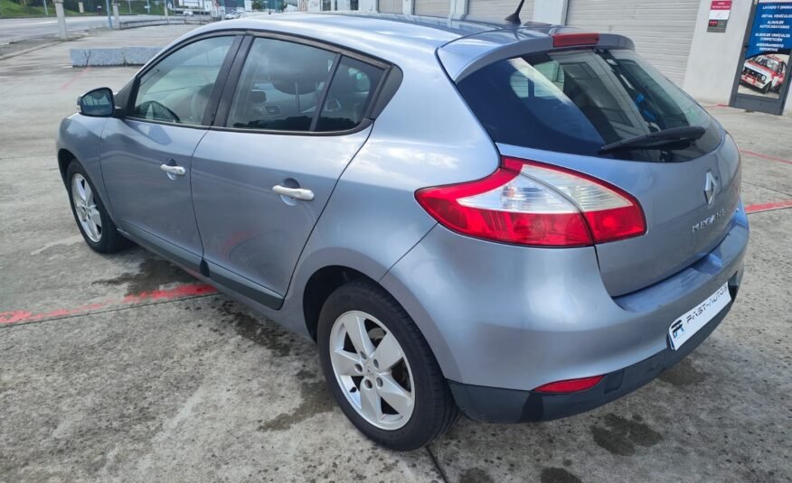 RENAULT Megane DYNAMIQUE dCi 110 ECO2 E5