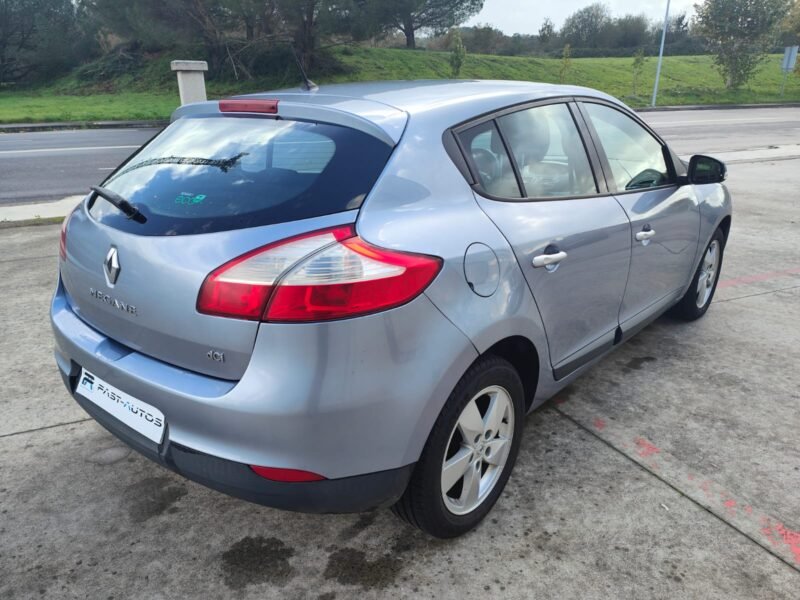 RENAULT Megane DYNAMIQUE dCi 110 ECO2 E5