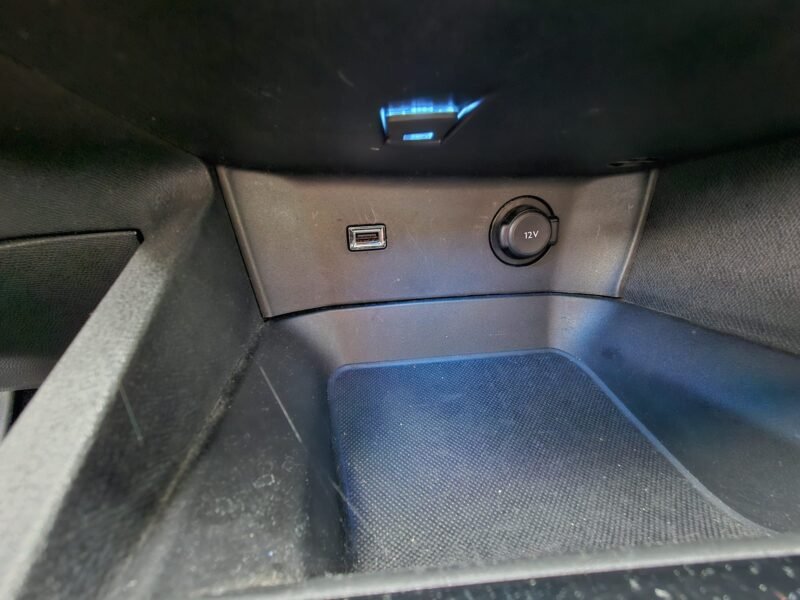 PEUGEOT 3008 1.5 HDi 130cv SS GT Line