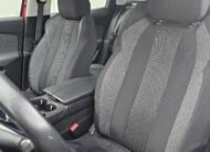 PEUGEOT 3008 1.5 HDi 130cv SS GT Line