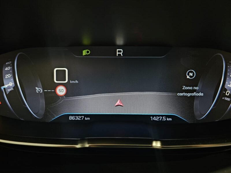 PEUGEOT 3008 1.5 HDi 130cv SS GT Line