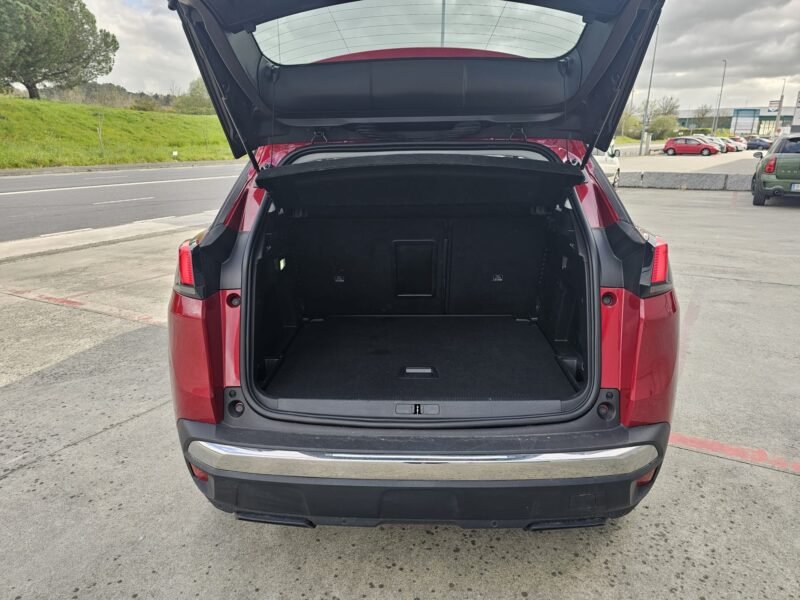 PEUGEOT 3008 1.5 HDi 130cv SS GT Line