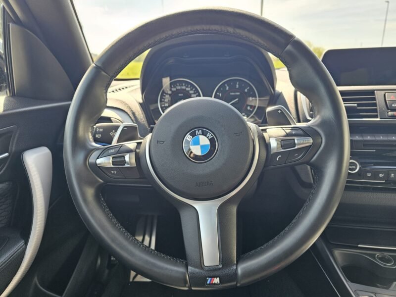 BMW SERIE 1 120dA xDRIVE 3p.