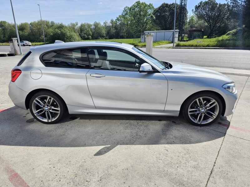 BMW SERIE 1 120dA xDRIVE 3p.