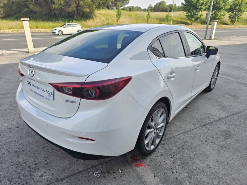 MAZDA 3 2.2 DE 150 MT Luxury SDN 4p.