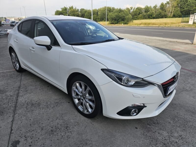 MAZDA 3 2.2 DE 150 MT Luxury SDN 4p.