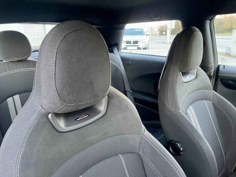 MINI Cooper JHON COOPER WORKS