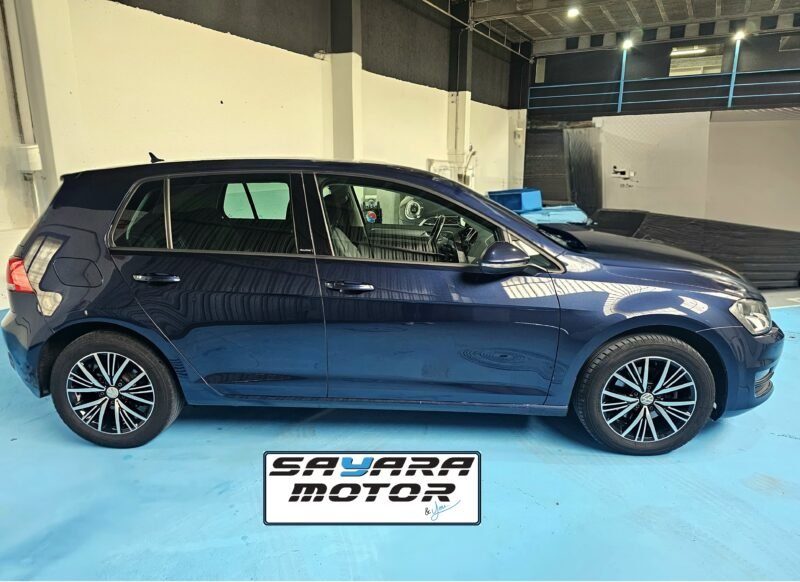 VOLKSWAGEN Golf 7 2.0 TDI 150CV BMT AMBITION 5p