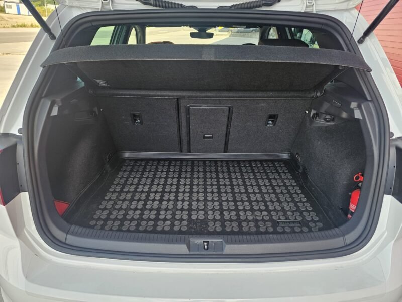 VOLKSWAGEN GOLF GTi CLUBSPORT