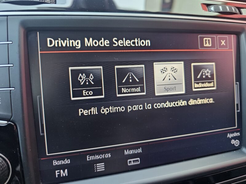 VOLKSWAGEN GOLF GTi CLUBSPORT