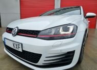 VOLKSWAGEN GOLF VII GTi PERFORMANCE