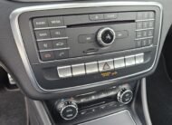 MERCEDES-BENZ Clase CLA 220d 4MATIC AMG Line Shooting Brake