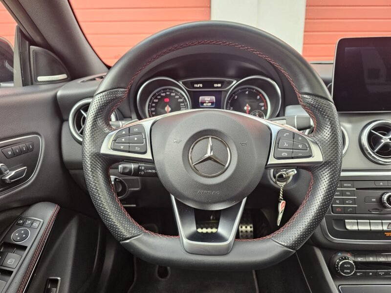 MERCEDES-BENZ Clase CLA 220d 4MATIC AMG Line Shooting Brake