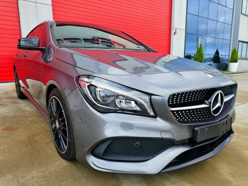 MERCEDES-BENZ Clase CLA 220d 4MATIC AMG Line Shooting Brake