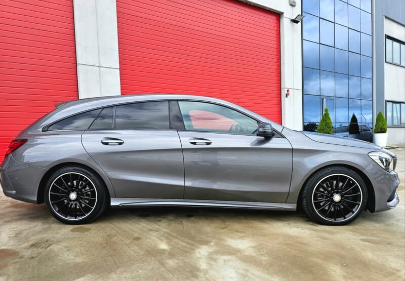 MERCEDES-BENZ Clase CLA 220d 4MATIC AMG Line Shooting Brake
