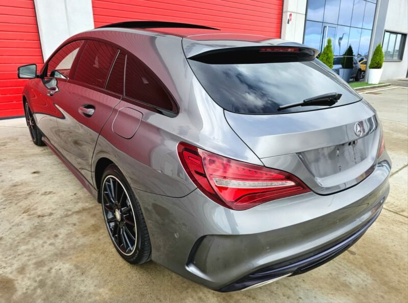 MERCEDES-BENZ Clase CLA 220d 4MATIC AMG Line Shooting Brake