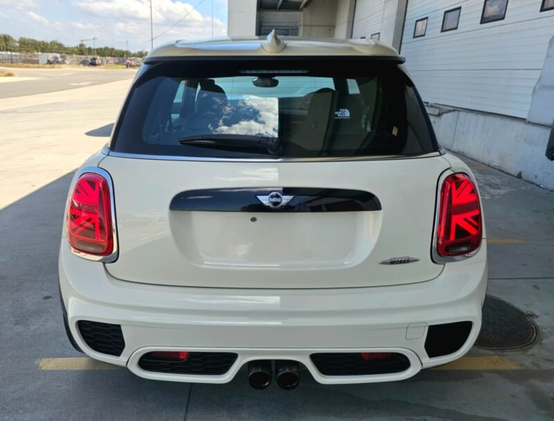 MINI COOPER JHON COOPER WORKS